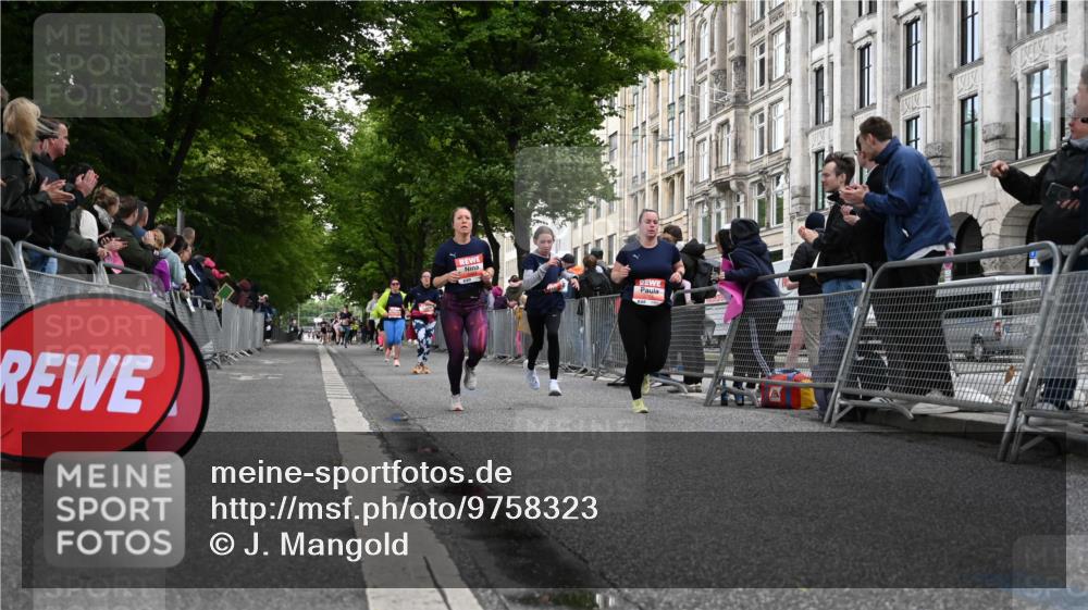 14.06.2026 - REWE Women's Run J. Mangold http://msf.ph/oto/9758323 14.06.2026 10:59:12 Ziel 5032, 5117, 5404, 5409, 5590, 5701, 6016 meine-sportfotos.de
