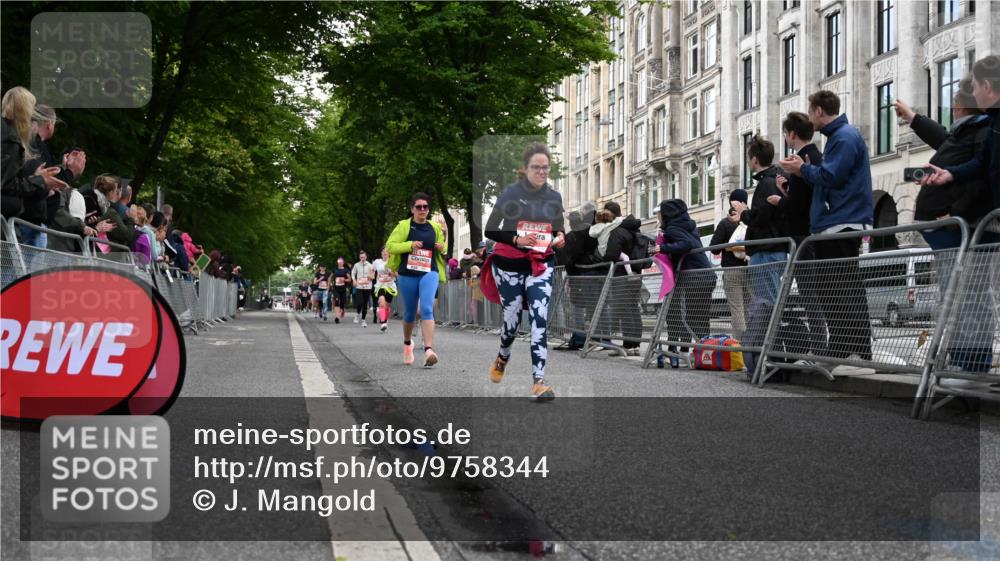 14.06.2026 - REWE Women's Run J. Mangold http://msf.ph/oto/9758344 14.06.2026 10:59:16 Ziel 5117, 5404, 5409, 5418, 5536, 5590, 5701, 6016 meine-sportfotos.de