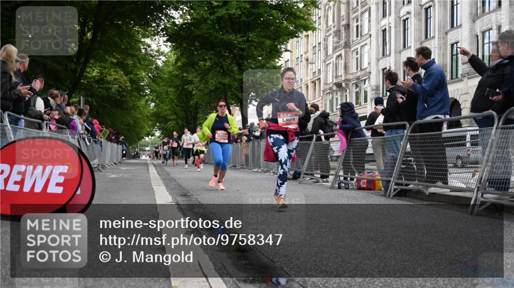 14.06.2026 - REWE Women's Run J. Mangold http://msf.ph/oto/9758347 14.06.2026 10:59:16 Ziel 5117, 5404, 5409, 5418, 5536, 5590, 5701, 6016 meine-sportfotos.de