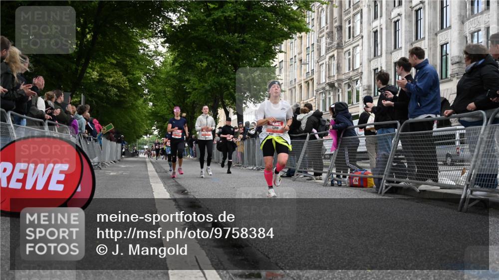 14.06.2026 - REWE Women's Run J. Mangold http://msf.ph/oto/9758384 14.06.2026 10:59:20 Ziel 5117, 5418, 5536, 5560, 5590, 5634, 5642, 6016, 6017 meine-sportfotos.de