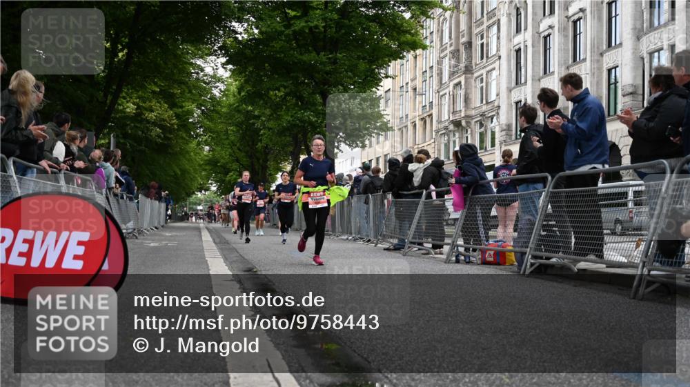 14.06.2026 - REWE Women's Run J. Mangold http://msf.ph/oto/9758443 14.06.2026 10:59:30 Ziel 5139, 5258, 5886, 5928, 6030, 6031 meine-sportfotos.de