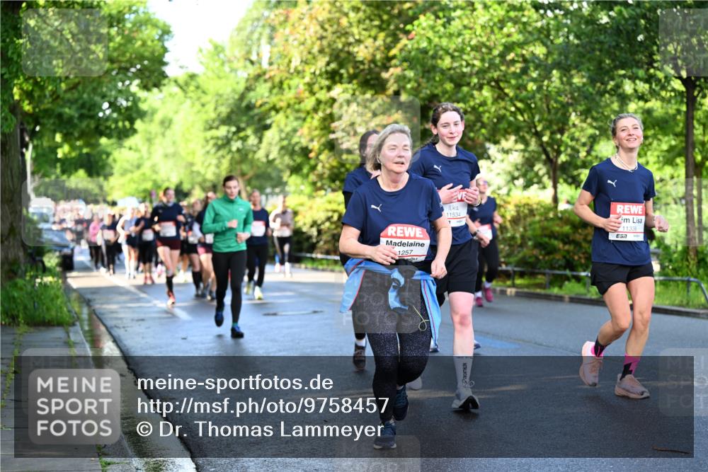 14.06.2026 - REWE Women's Run Dr. Thomas Lammeyer http://msf.ph/oto/9758457 14.06.2026 09:22:42 Laufen 1257, 11534, 11338, 7 meine-sportfotos.de