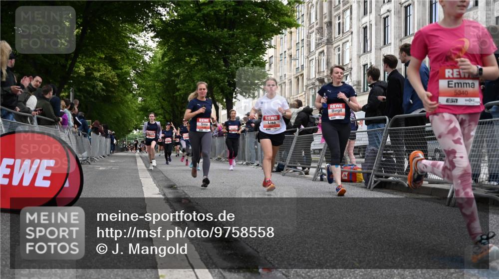 14.06.2026 - REWE Women's Run J. Mangold http://msf.ph/oto/9758558 14.06.2026 10:59:46 Ziel 5101, 5274, 5286, 5340, 5526, 5801, 5821, 5892, 6034, 6035 meine-sportfotos.de