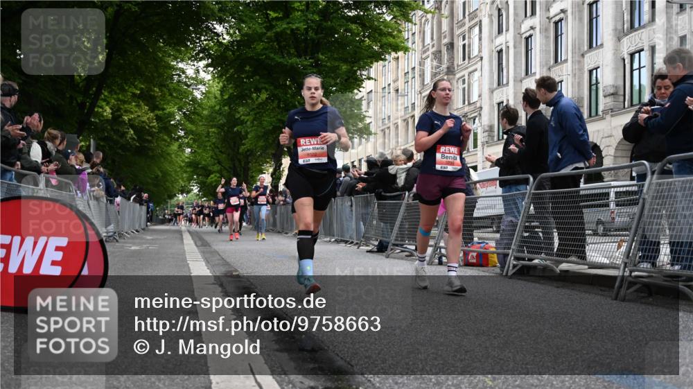 14.06.2026 - REWE Women's Run J. Mangold http://msf.ph/oto/9758663 14.06.2026 10:59:59 Ziel 5143, 5233, 5322, 5691, 5692, 5792, 5930, 5954 meine-sportfotos.de