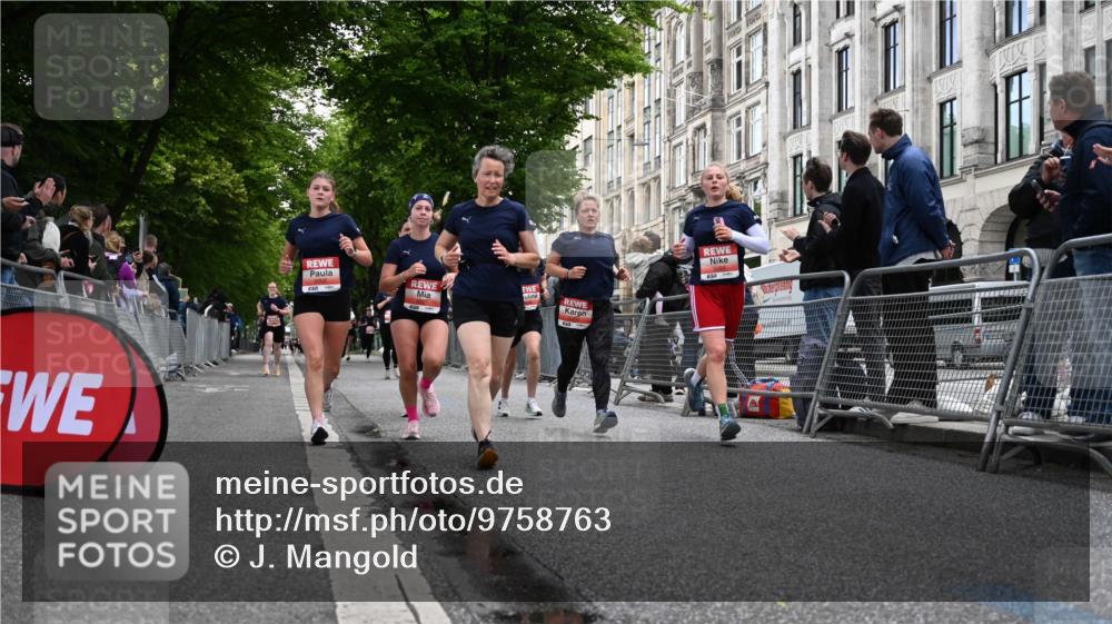 14.06.2026 - REWE Women's Run J. Mangold http://msf.ph/oto/9758763 14.06.2026 11:00:12 Ziel 5001, 5002, 5003, 5004, 5050, 5147, 5415, 5432, 5719, 5782, 5883, 5929, 6019 meine-sportfotos.de