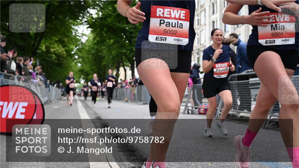 14.06.2026 - REWE Women's Run J. Mangold http://msf.ph/oto/9758782 14.06.2026 11:00:14 Ziel 5001, 5002, 5003, 5004, 5050, 5147, 5432, 5665, 5719, 5883 meine-sportfotos.de