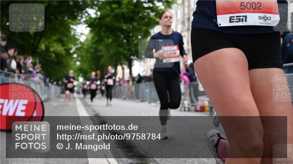 14.06.2026 - REWE Women's Run J. Mangold http://msf.ph/oto/9758784 14.06.2026 11:00:14 Ziel 5001, 5002, 5003, 5004, 5050, 5147, 5432, 5665, 5719, 5883 meine-sportfotos.de