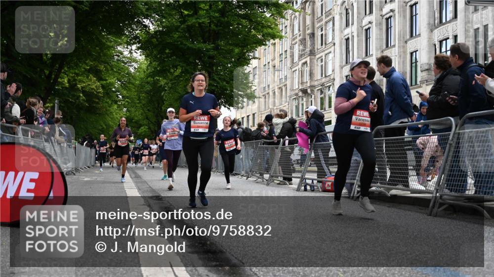 14.06.2026 - REWE Women's Run J. Mangold http://msf.ph/oto/9758832 14.06.2026 11:00:23 Ziel 5193, 5435, 5440, 5453, 5486, 5665, 5716, 5764, 5894 meine-sportfotos.de