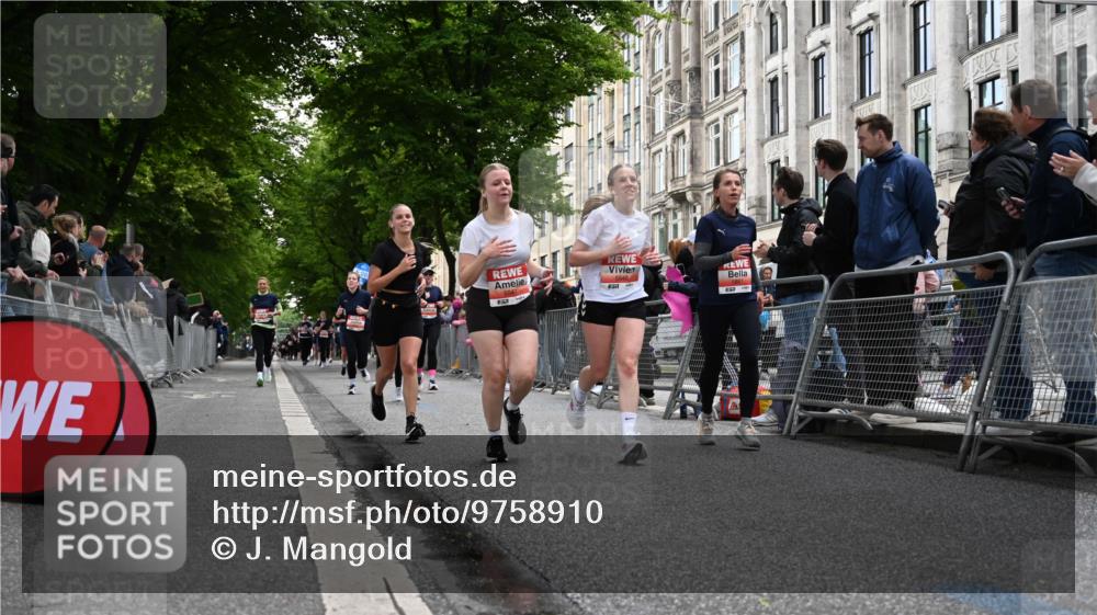 14.06.2026 - REWE Women's Run J. Mangold http://msf.ph/oto/9758910 14.06.2026 11:00:32 Ziel 5054, 5193, 5242, 5328, 5341, 5532, 5547, 5548, 5767, 5861, 6018, 6055, 6061 meine-sportfotos.de