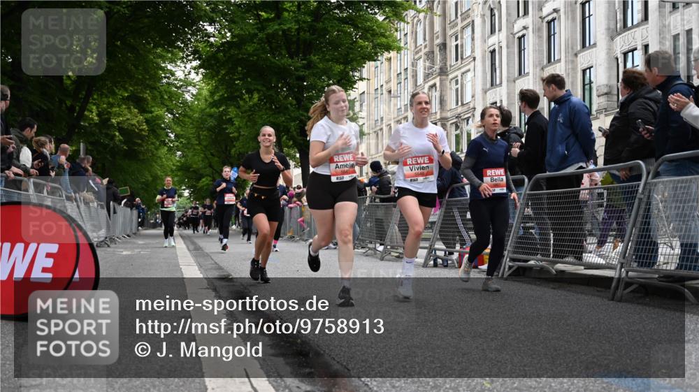 14.06.2026 - REWE Women's Run J. Mangold http://msf.ph/oto/9758913 14.06.2026 11:00:32 Ziel 5054, 5193, 5242, 5328, 5341, 5532, 5547, 5548, 5767, 5861, 6018, 6055, 6061 meine-sportfotos.de