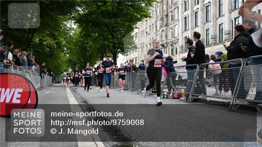 14.06.2026 - REWE Women's Run J. Mangold http://msf.ph/oto/9759008 14.06.2026 11:00:41 Ziel 5025, 5055, 5146, 5270, 5307, 5364, 5481, 5532, 5672, 5767, 5874, 5941 meine-sportfotos.de