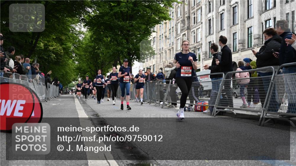 14.06.2026 - REWE Women's Run J. Mangold http://msf.ph/oto/9759012 14.06.2026 11:00:41 Ziel 5025, 5055, 5146, 5270, 5307, 5364, 5481, 5532, 5672, 5767, 5874, 5941 meine-sportfotos.de