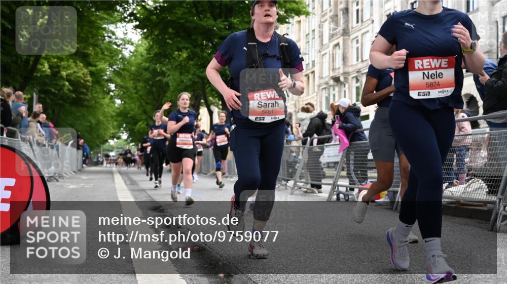 14.06.2026 - REWE Women's Run J. Mangold http://msf.ph/oto/9759077 14.06.2026 11:00:47 Ziel 5041, 5087, 5146, 5270, 5307, 5364, 5455, 5481, 5507, 5599, 5603, 5618, 5672, 5771, 5874 meine-sportfotos.de