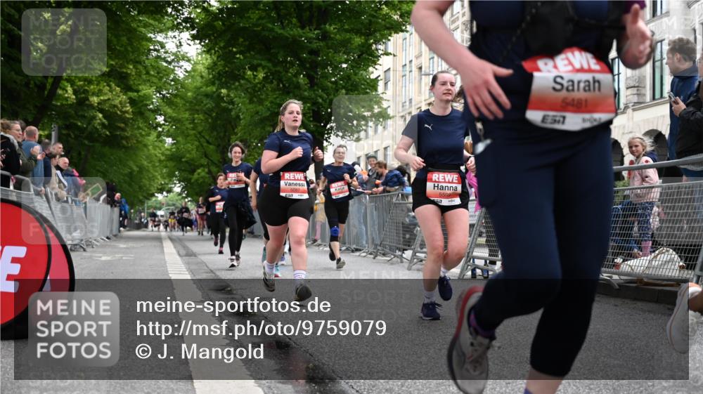14.06.2026 - REWE Women's Run J. Mangold http://msf.ph/oto/9759079 14.06.2026 11:00:48 Ziel 5041, 5087, 5146, 5270, 5307, 5455, 5481, 5507, 5599, 5603, 5618, 5672, 5771, 5874 meine-sportfotos.de