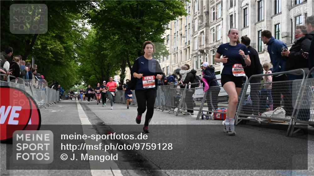 14.06.2026 - REWE Women's Run J. Mangold http://msf.ph/oto/9759128 14.06.2026 11:00:52 Ziel 5041, 5087, 5455, 5507, 5599, 5603, 5618, 5771, 5948, 5952 meine-sportfotos.de