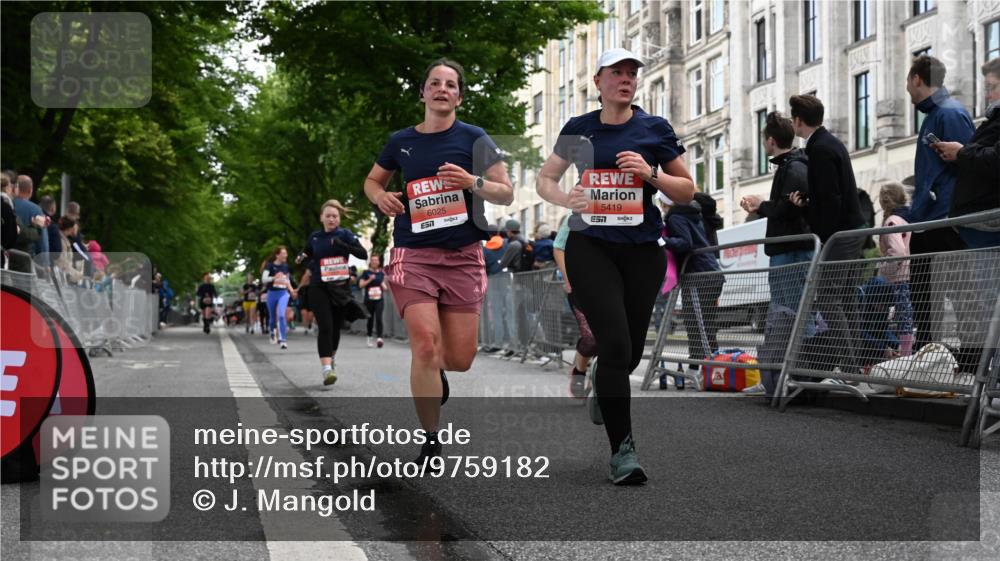 14.06.2026 - REWE Women's Run J. Mangold http://msf.ph/oto/9759182 14.06.2026 11:00:59 Ziel 5262, 5315, 5326, 5419, 5421, 5824, 5948, 5952, 6025 meine-sportfotos.de