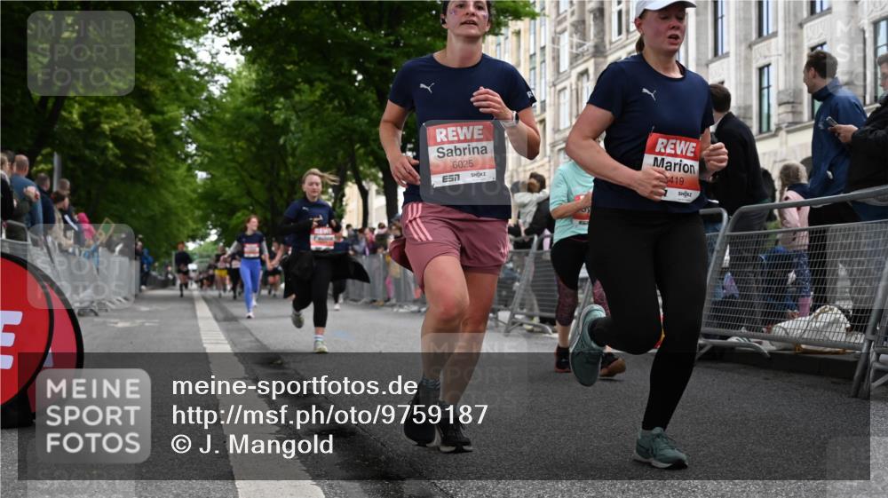 14.06.2026 - REWE Women's Run J. Mangold http://msf.ph/oto/9759187 14.06.2026 11:00:59 Ziel 5262, 5315, 5326, 5419, 5421, 5824, 5948, 5952, 6025 meine-sportfotos.de