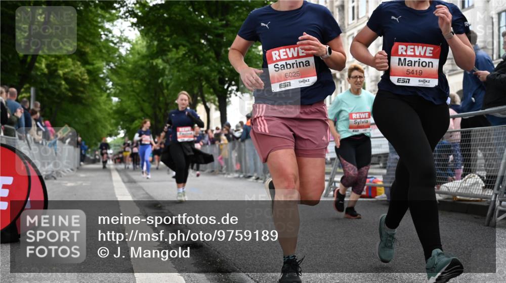 14.06.2026 - REWE Women's Run J. Mangold http://msf.ph/oto/9759189 14.06.2026 11:01:00 Ziel 5115, 5262, 5315, 5326, 5419, 5421, 5824, 5948, 5952, 6025 meine-sportfotos.de