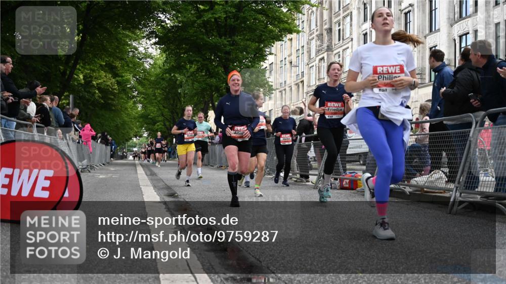 14.06.2026 - REWE Women's Run J. Mangold http://msf.ph/oto/9759287 14.06.2026 11:01:10 Ziel 5029, 5062, 5115, 5234, 5351, 5648, 5690, 5748, 5845, 5864, 5880, 5966 meine-sportfotos.de