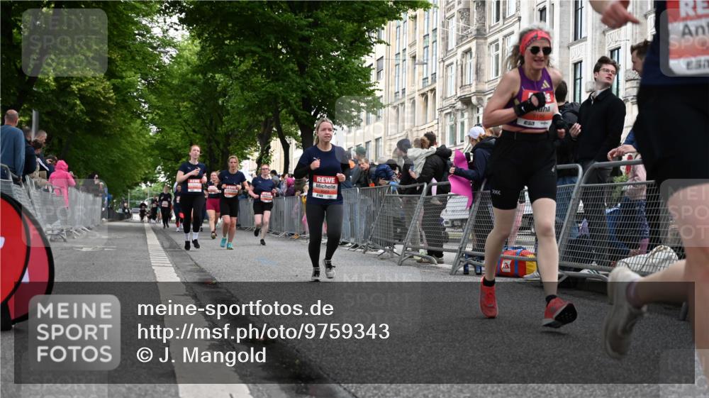 14.06.2026 - REWE Women's Run J. Mangold http://msf.ph/oto/9759343 14.06.2026 11:01:19 Ziel 5046, 5196, 5656, 5907, 6008, 6015, 6066 meine-sportfotos.de