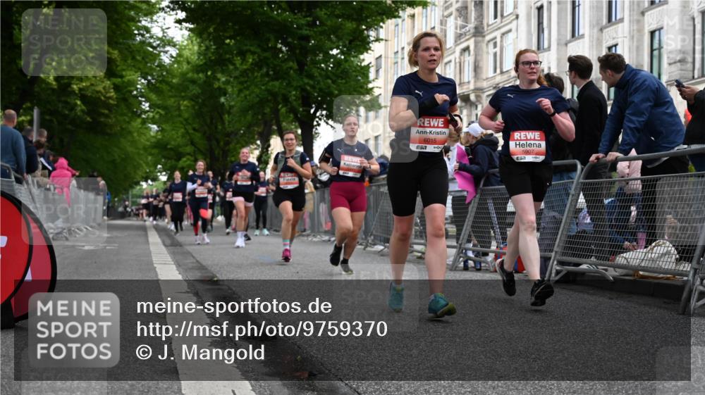 14.06.2026 - REWE Women's Run J. Mangold http://msf.ph/oto/9759370 14.06.2026 11:01:24 Ziel 5110, 5112, 5196, 5330, 5445, 5907, 6008, 6015, 6045, 6066 meine-sportfotos.de