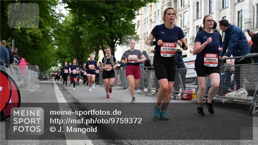 14.06.2026 - REWE Women's Run J. Mangold http://msf.ph/oto/9759372 14.06.2026 11:01:24 Ziel 5110, 5112, 5196, 5330, 5445, 5907, 6008, 6015, 6045, 6066 meine-sportfotos.de
