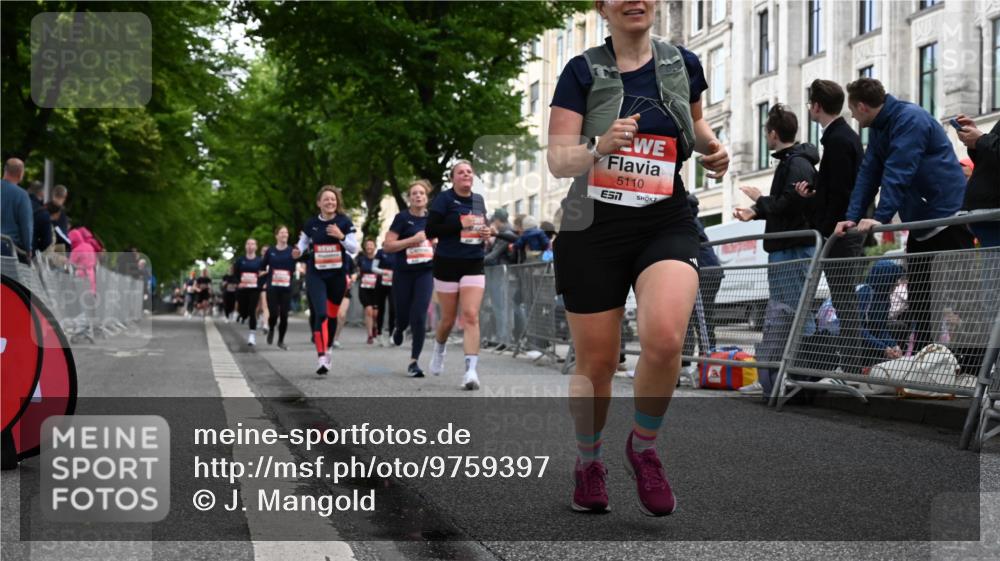 14.06.2026 - REWE Women's Run J. Mangold http://msf.ph/oto/9759397 14.06.2026 11:01:26 Ziel 5052, 5053, 5056, 5059, 5110, 5112, 5330, 5360, 5445, 5907, 6015, 6045, 6066 meine-sportfotos.de