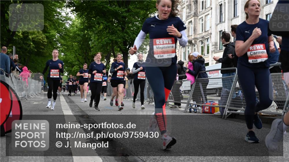 14.06.2026 - REWE Women's Run J. Mangold http://msf.ph/oto/9759430 14.06.2026 11:01:29 Ziel 5022, 5052, 5053, 5056, 5059, 5110, 5112, 5330, 5360, 5445, 5720, 5721, 5907, 6015, 6045 meine-sportfotos.de