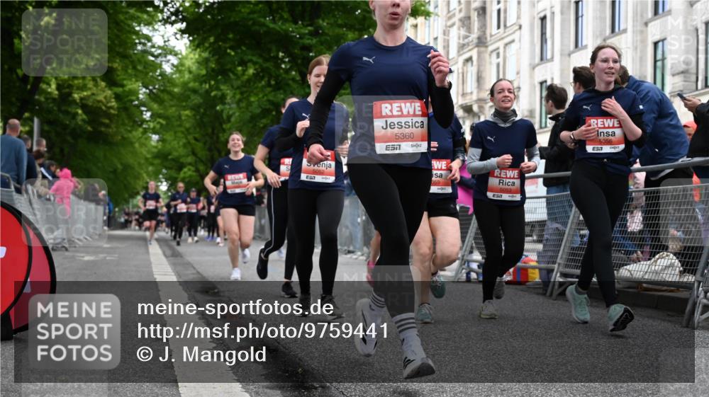14.06.2026 - REWE Women's Run J. Mangold http://msf.ph/oto/9759441 14.06.2026 11:01:31 Ziel 5022, 5052, 5053, 5056, 5059, 5092, 5112, 5330, 5360, 5720, 5721, 5776, 5921, 6045 meine-sportfotos.de