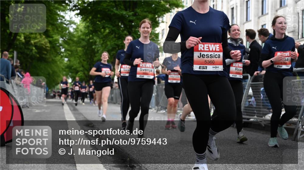 14.06.2026 - REWE Women's Run J. Mangold http://msf.ph/oto/9759443 14.06.2026 11:01:31 Ziel 5022, 5052, 5053, 5056, 5059, 5092, 5112, 5330, 5360, 5720, 5721, 5776, 5921, 6045 meine-sportfotos.de