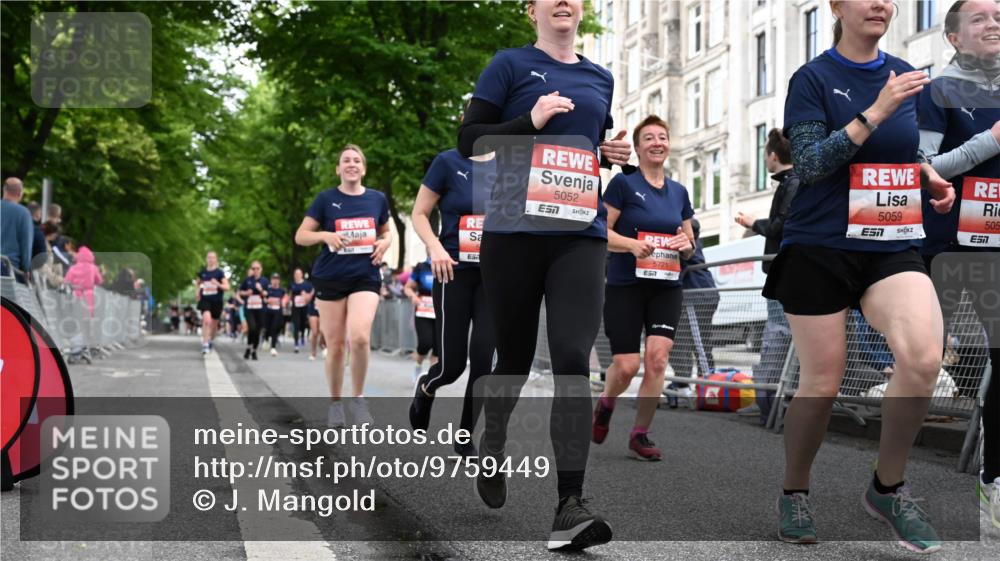 14.06.2026 - REWE Women's Run J. Mangold http://msf.ph/oto/9759449 14.06.2026 11:01:32 Ziel 5022, 5052, 5053, 5056, 5059, 5092, 5112, 5330, 5360, 5720, 5721, 5776, 5921, 6045 meine-sportfotos.de