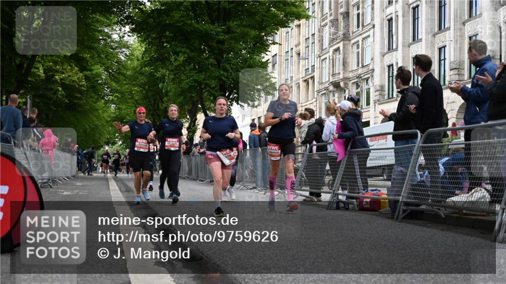 14.06.2026 - REWE Women's Run J. Mangold http://msf.ph/oto/9759626 14.06.2026 11:01:55 Ziel 5027, 5049, 5192, 5310, 5511, 5514, 5561, 5601, 5608, 5689, 5865, 5882, 6060 meine-sportfotos.de