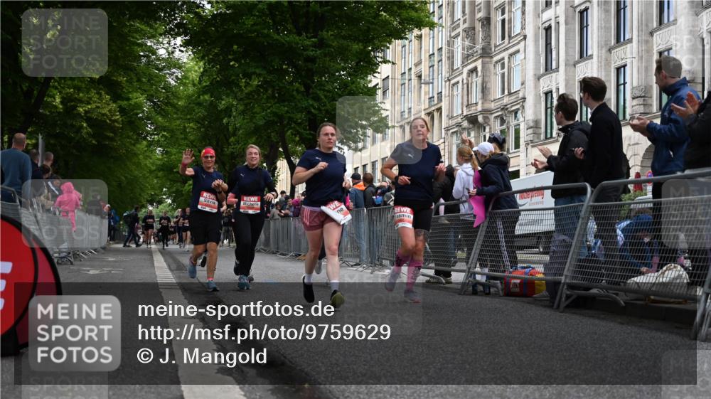 14.06.2026 - REWE Women's Run J. Mangold http://msf.ph/oto/9759629 14.06.2026 11:01:55 Ziel 5027, 5049, 5192, 5310, 5511, 5514, 5561, 5601, 5608, 5689, 5865, 5882, 6060 meine-sportfotos.de
