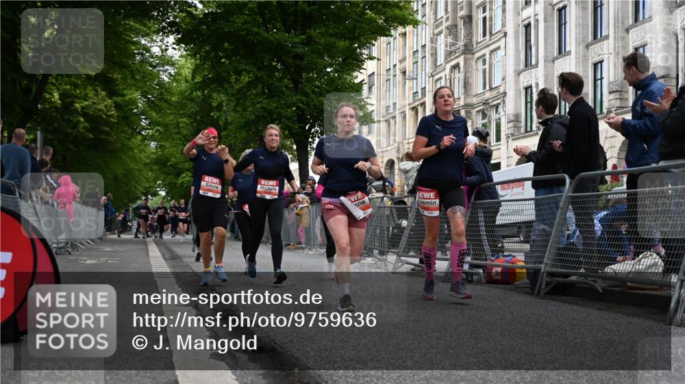 14.06.2026 - REWE Women's Run J. Mangold http://msf.ph/oto/9759636 14.06.2026 11:01:55 Ziel 5027, 5049, 5192, 5310, 5511, 5514, 5561, 5601, 5608, 5689, 5865, 5882, 6060 meine-sportfotos.de