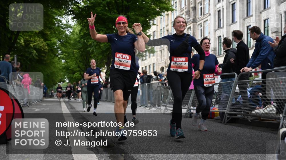 14.06.2026 - REWE Women's Run J. Mangold http://msf.ph/oto/9759653 14.06.2026 11:01:57 Ziel 5027, 5049, 5192, 5261, 5310, 5511, 5561, 5601, 5608, 5685, 5689, 5882 meine-sportfotos.de