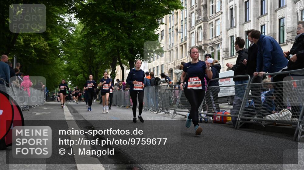 14.06.2026 - REWE Women's Run J. Mangold http://msf.ph/oto/9759677 14.06.2026 11:02:02 Ziel 5192, 5261, 5309, 5511, 5579, 5685, 5689, 5780, 5932 meine-sportfotos.de