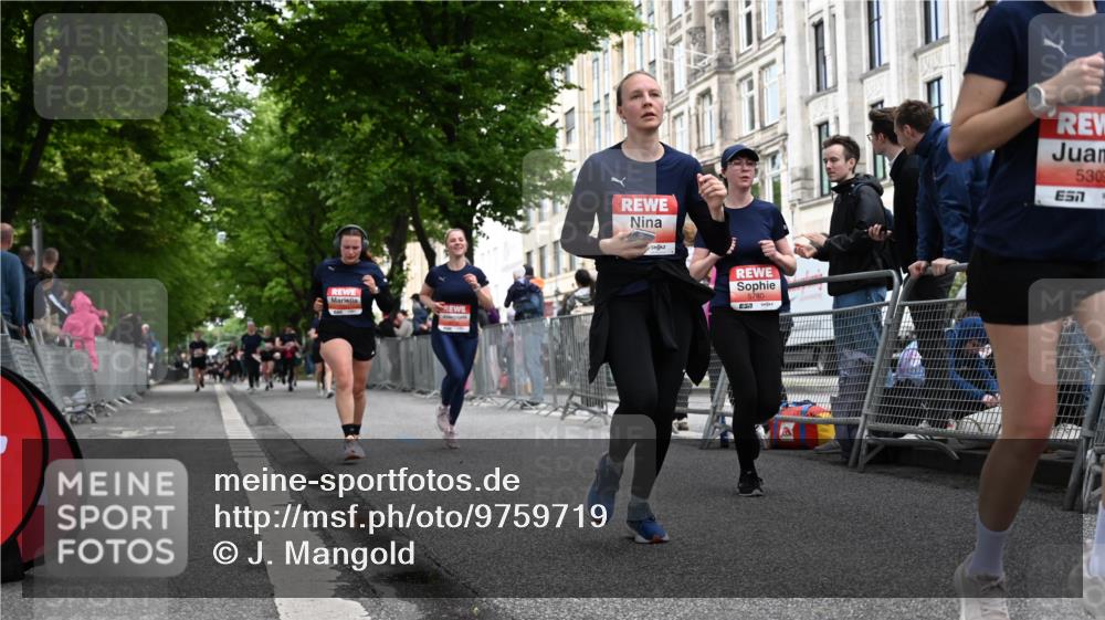 14.06.2026 - REWE Women's Run J. Mangold http://msf.ph/oto/9759719 14.06.2026 11:02:07 Ziel 5176, 5309, 5377, 5579, 5685, 5780, 5932 meine-sportfotos.de
