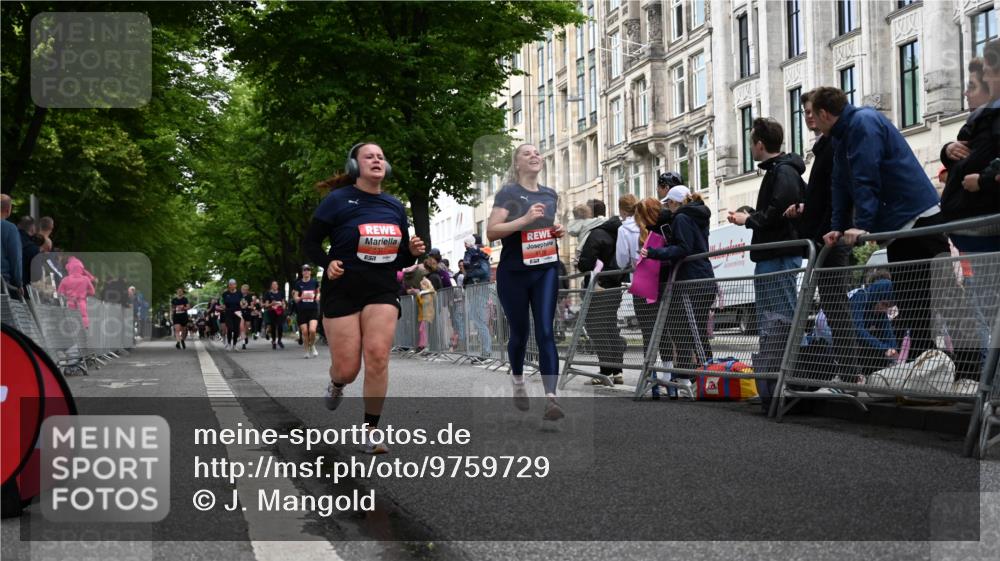 14.06.2026 - REWE Women's Run J. Mangold http://msf.ph/oto/9759729 14.06.2026 11:02:08 Ziel 5176, 5309, 5377, 5579, 5780, 5932 meine-sportfotos.de