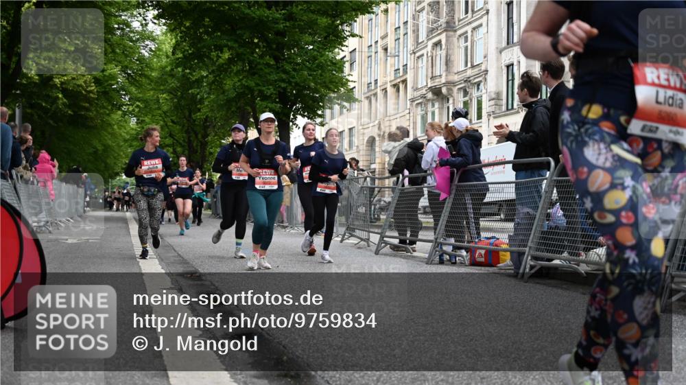 14.06.2026 - REWE Women's Run J. Mangold http://msf.ph/oto/9759834 14.06.2026 11:02:25 Ziel 5179, 5260, 5372, 5373, 5428, 5521, 5540, 5567, 5650, 5814, 5991 meine-sportfotos.de
