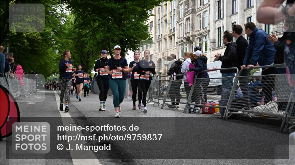 14.06.2026 - REWE Women's Run J. Mangold http://msf.ph/oto/9759837 14.06.2026 11:02:26 Ziel 5260, 5372, 5373, 5428, 5503, 5521, 5528, 5529, 5530, 5540, 5567, 5650, 5814, 5991 meine-sportfotos.de