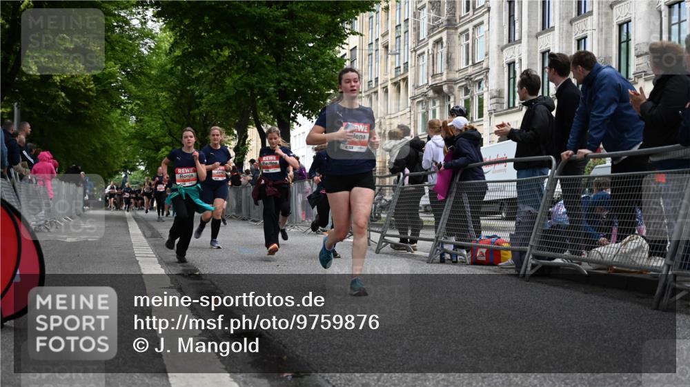 14.06.2026 - REWE Women's Run J. Mangold http://msf.ph/oto/9759876 14.06.2026 11:02:30 Ziel 5243, 5373, 5503, 5528, 5529, 5530, 5567, 5572, 5650, 5814, 5991 meine-sportfotos.de