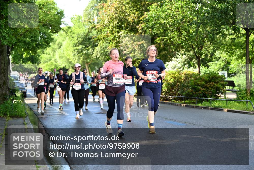 14.06.2026 - REWE Women's Run Dr. Thomas Lammeyer http://msf.ph/oto/9759906 14.06.2026 09:24:36 Laufen 10456, 57, 11460 meine-sportfotos.de