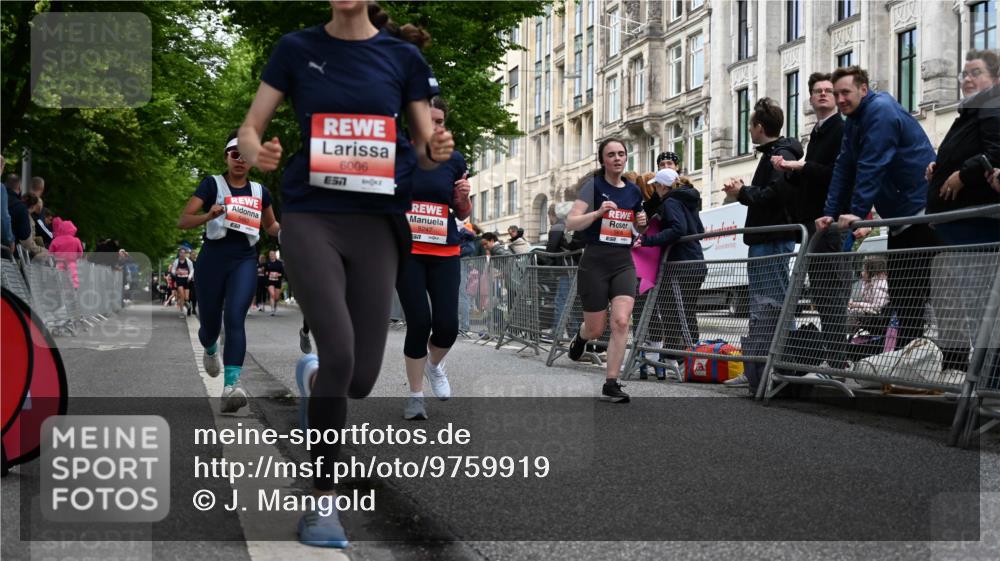 14.06.2026 - REWE Women's Run J. Mangold http://msf.ph/oto/9759919 14.06.2026 11:02:37 Ziel 5161, 5243, 5247, 5482, 5512, 5572, 5688, 5838, 6006 meine-sportfotos.de