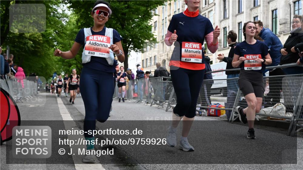 14.06.2026 - REWE Women's Run J. Mangold http://msf.ph/oto/9759926 14.06.2026 11:02:38 Ziel 5161, 5247, 5482, 5512, 5688, 5798, 5838, 6006 meine-sportfotos.de