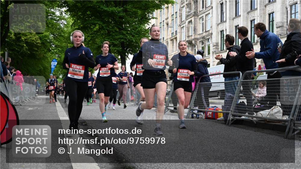 14.06.2026 - REWE Women's Run J. Mangold http://msf.ph/oto/9759978 14.06.2026 11:02:46 Ziel 5038, 5039, 5058, 5077, 5161, 5285, 5358, 5525, 5578, 5657, 5742, 5798, 5838, 5867 meine-sportfotos.de
