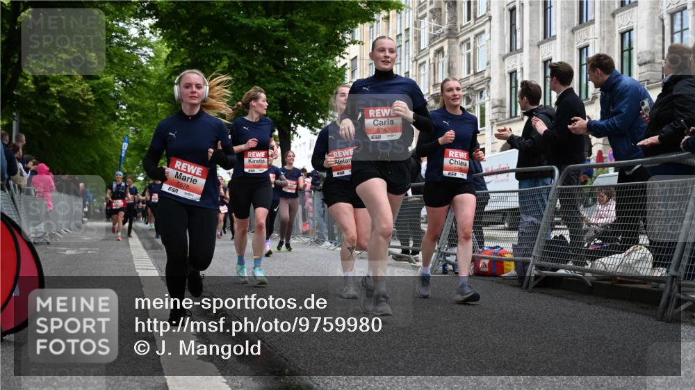 14.06.2026 - REWE Women's Run J. Mangold http://msf.ph/oto/9759980 14.06.2026 11:02:47 Ziel 5038, 5039, 5058, 5077, 5285, 5358, 5525, 5578, 5657, 5742, 5798, 5813, 5838, 5867 meine-sportfotos.de