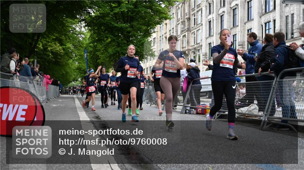 14.06.2026 - REWE Women's Run J. Mangold http://msf.ph/oto/9760008 14.06.2026 11:02:50 Ziel 5038, 5039, 5058, 5285, 5331, 5358, 5449, 5525, 5557, 5578, 5657, 5742, 5750, 5751, 5783, 5784, 5795, 5813, 5867, 5890, 5891 meine-sportfotos.de
