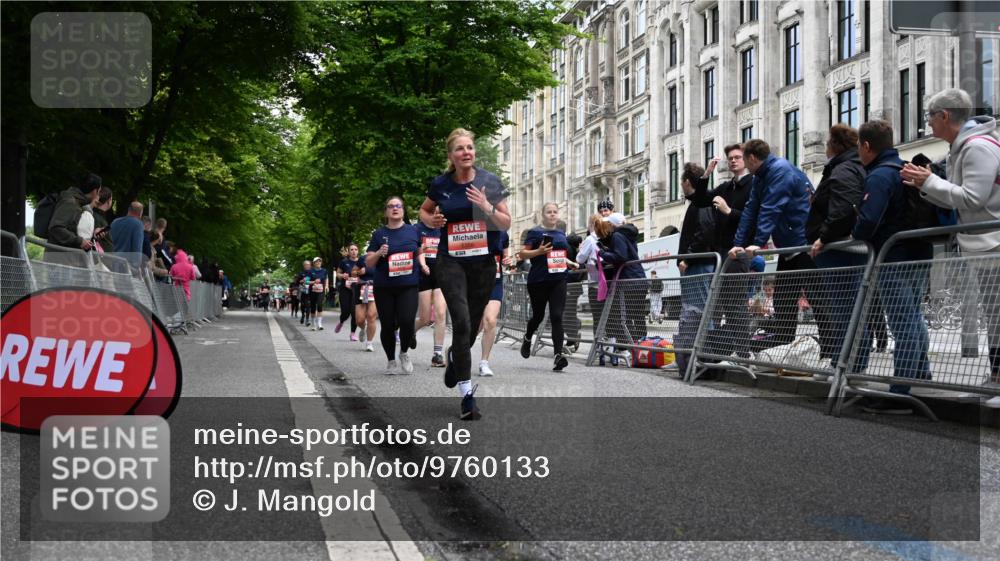 14.06.2026 - REWE Women's Run J. Mangold http://msf.ph/oto/9760133 14.06.2026 11:03:10 Ziel 5167, 5345, 5356, 5454, 5566, 5623, 5835, 5866, 5885, 5914, 6009 meine-sportfotos.de