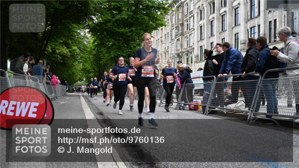 14.06.2026 - REWE Women's Run J. Mangold http://msf.ph/oto/9760136 14.06.2026 11:03:11 Ziel 5167, 5345, 5356, 5454, 5566, 5623, 5835, 5866, 5885, 5914, 6009 meine-sportfotos.de
