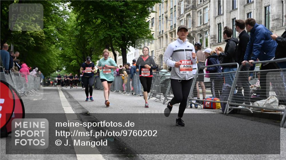 14.06.2026 - REWE Women's Run J. Mangold http://msf.ph/oto/9760202 14.06.2026 11:03:26 Ziel 5030, 5297, 5457, 5660, 5951 meine-sportfotos.de